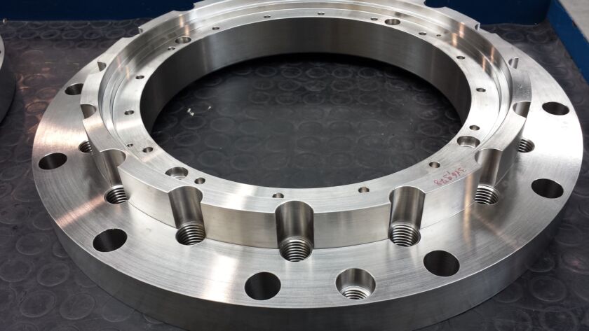 Flange 11
