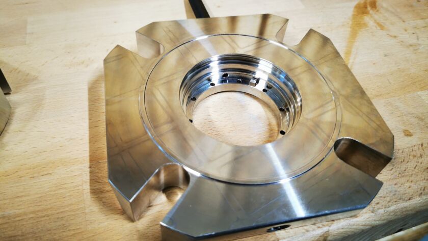 Flange 16